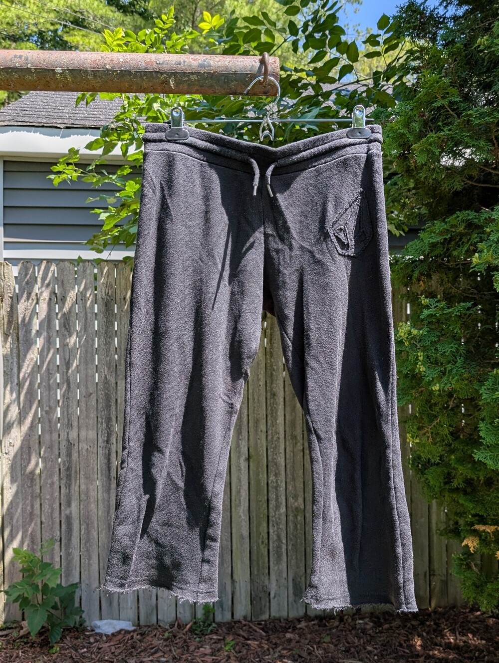 Volcom Women's Y2K Cut Off Capris Size Small